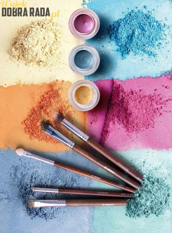 Psychologia Kolorów w Kosmetykach: Jak Kolory Wpływają na Nasze Samopoczucie i Wybory Kosmetyczne